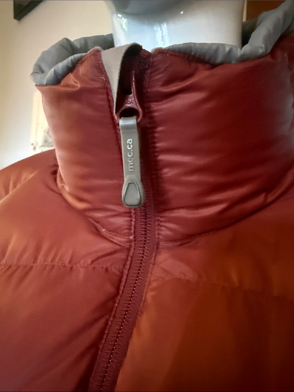 MEC size small down filled Insulated Puffer Jacket in Rust. Like new - Picture 3 of 8